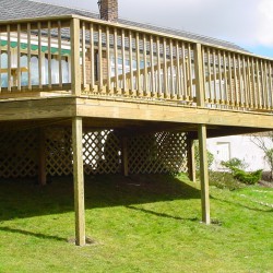 decking on stilts